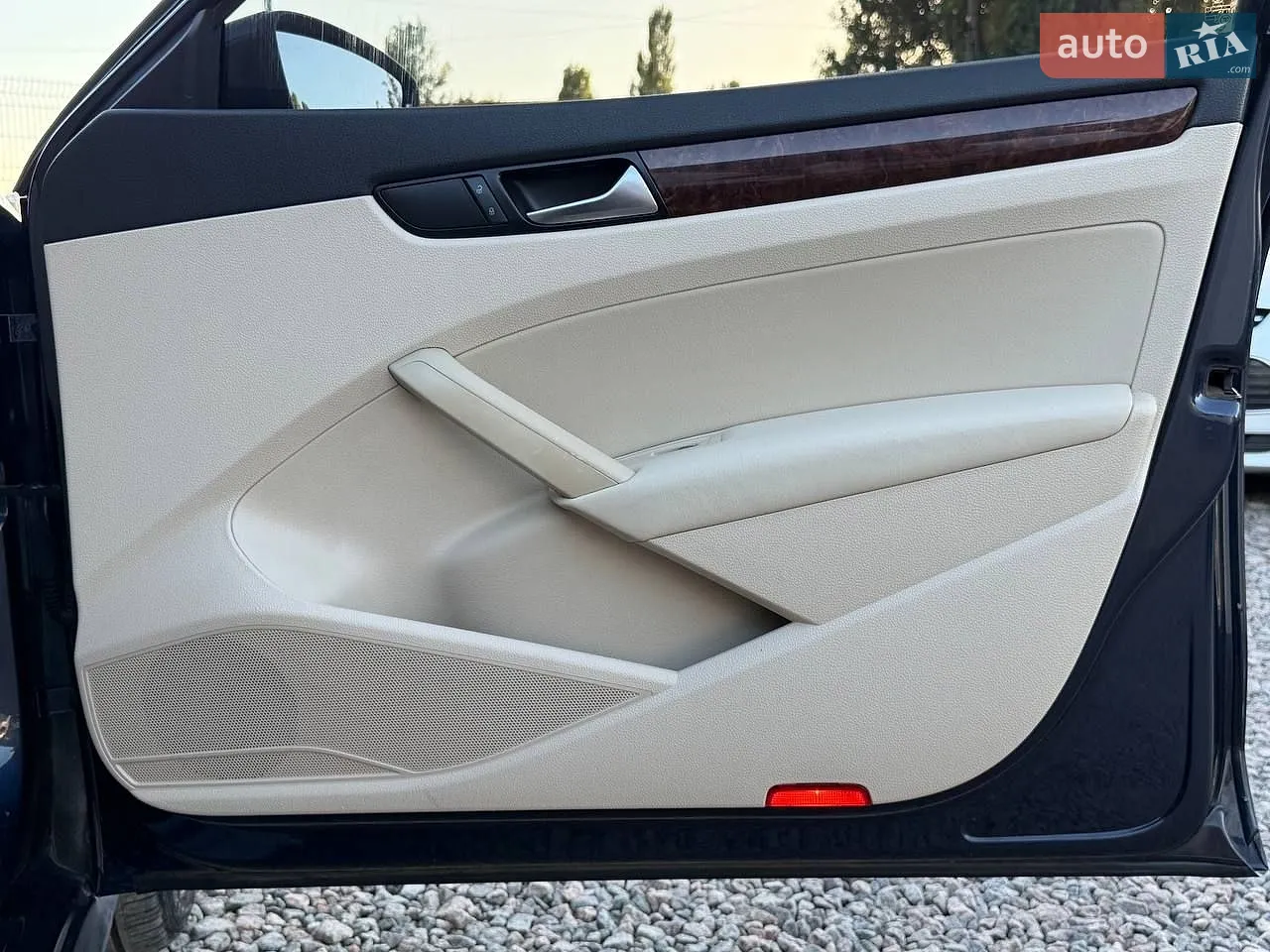 2012 Volkswagen Passat - мініатюра 32