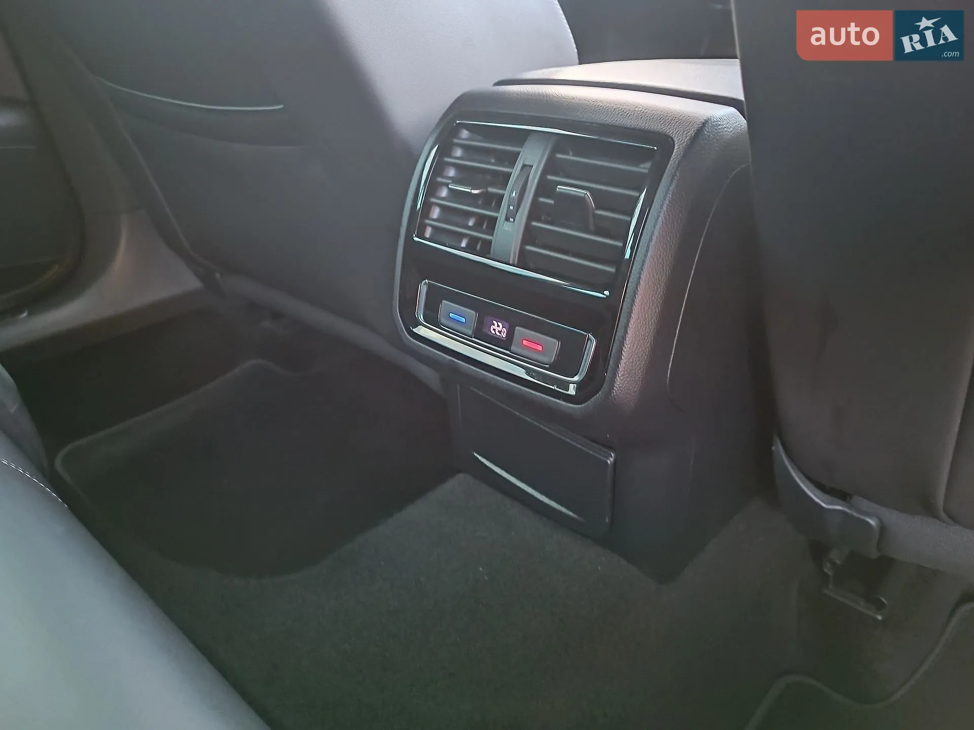 2021 Volkswagen Passat - мініатюра 20