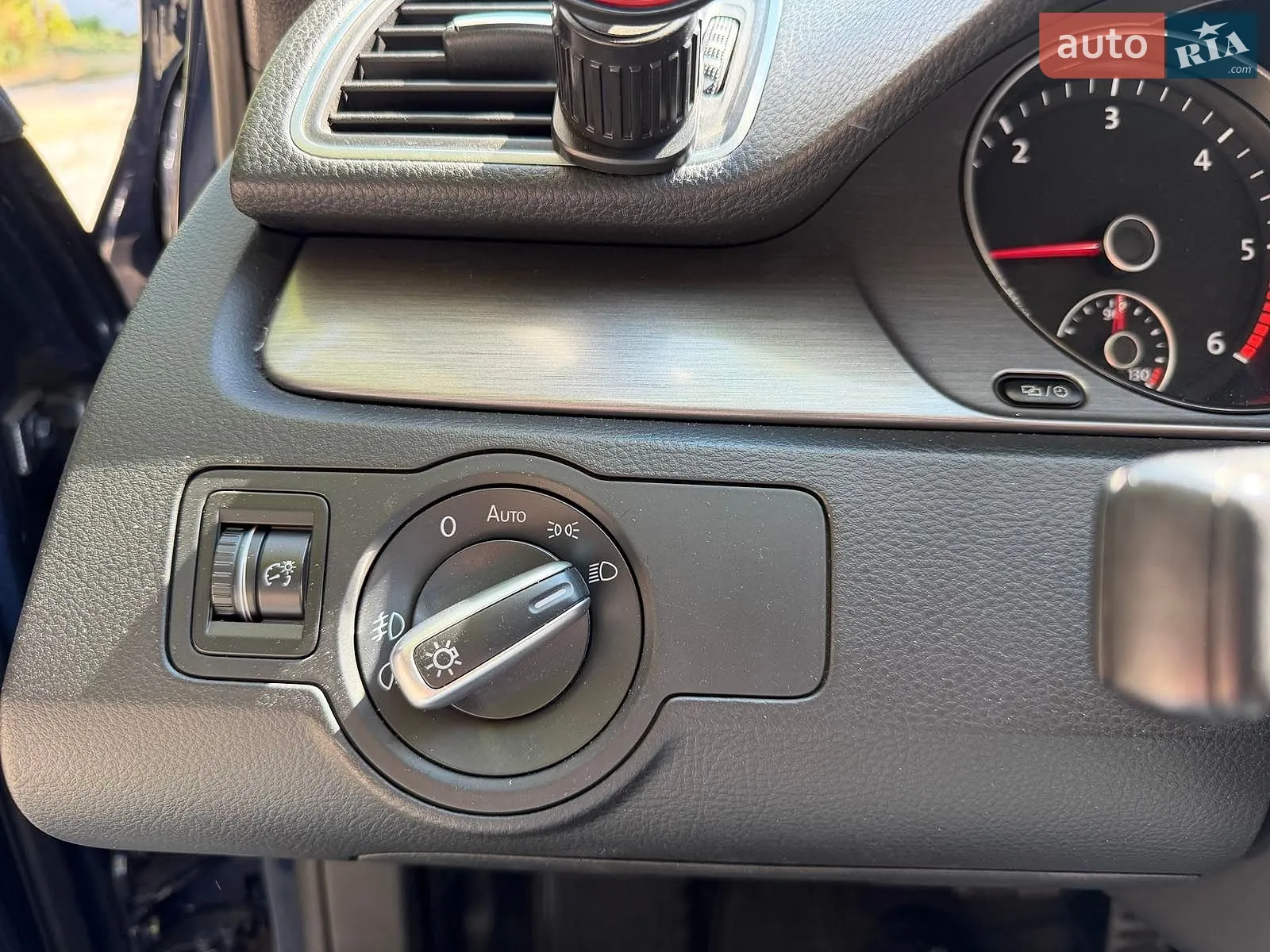 2013 Volkswagen Passat - мініатюра 15