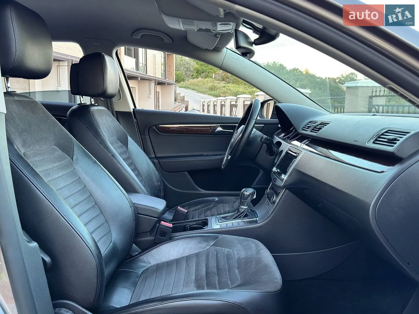 2011 Volkswagen Passat - мініатюра 38