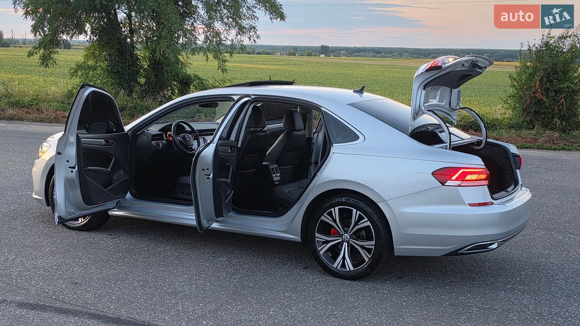 2021 Volkswagen Passat - мініатюра 12
