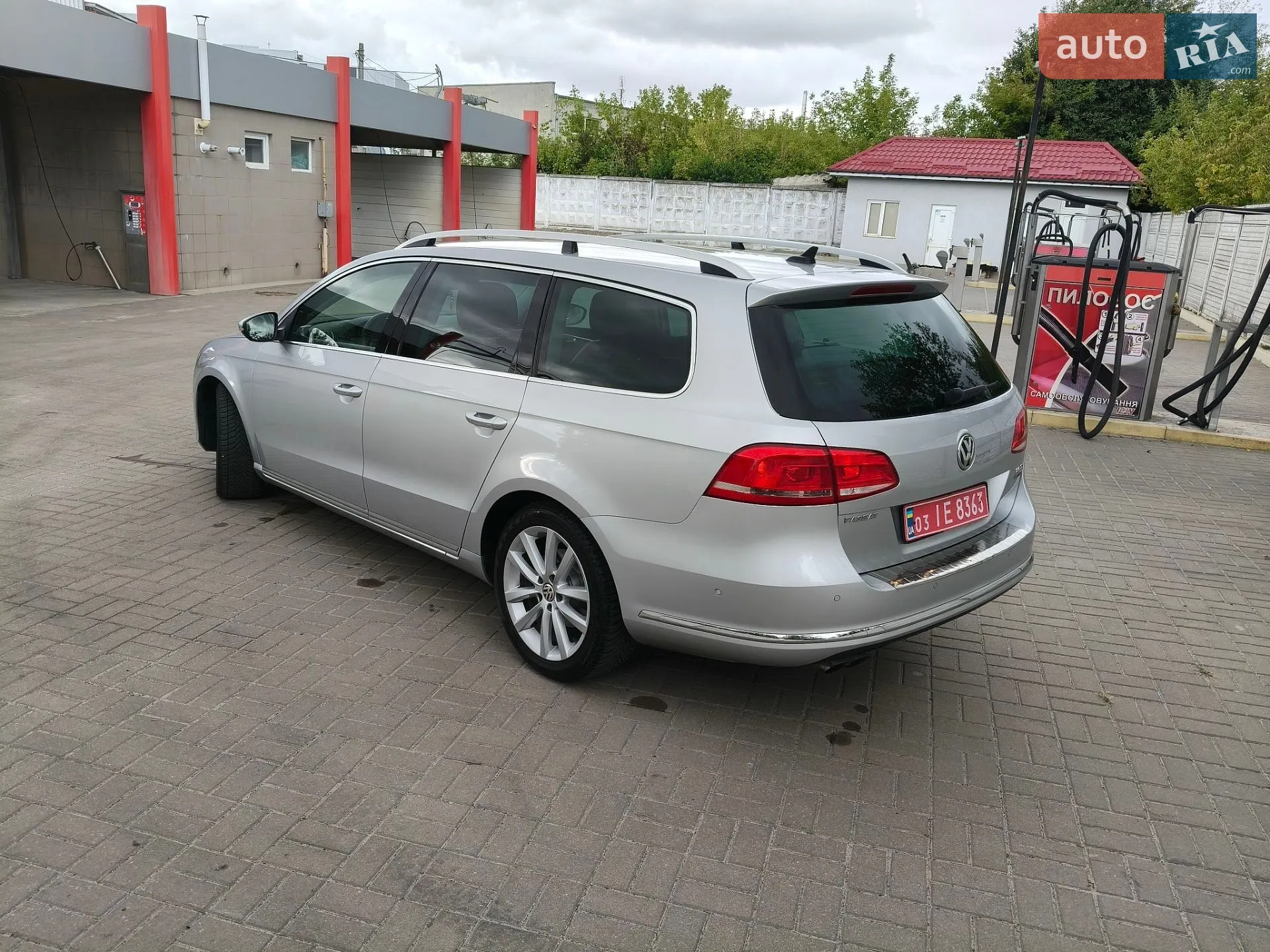 2011 Volkswagen Passat - мініатюра 3
