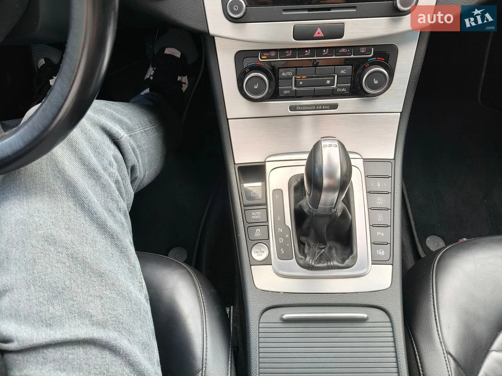 2011 Volkswagen Passat - мініатюра 25
