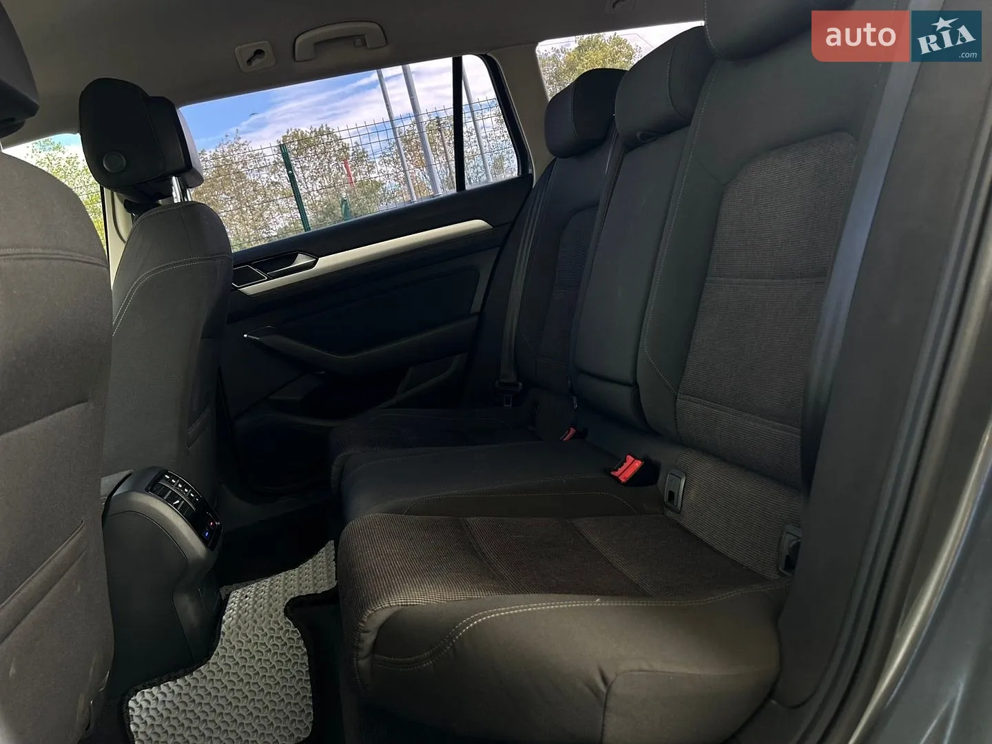 2015 Volkswagen Passat - мініатюра 15