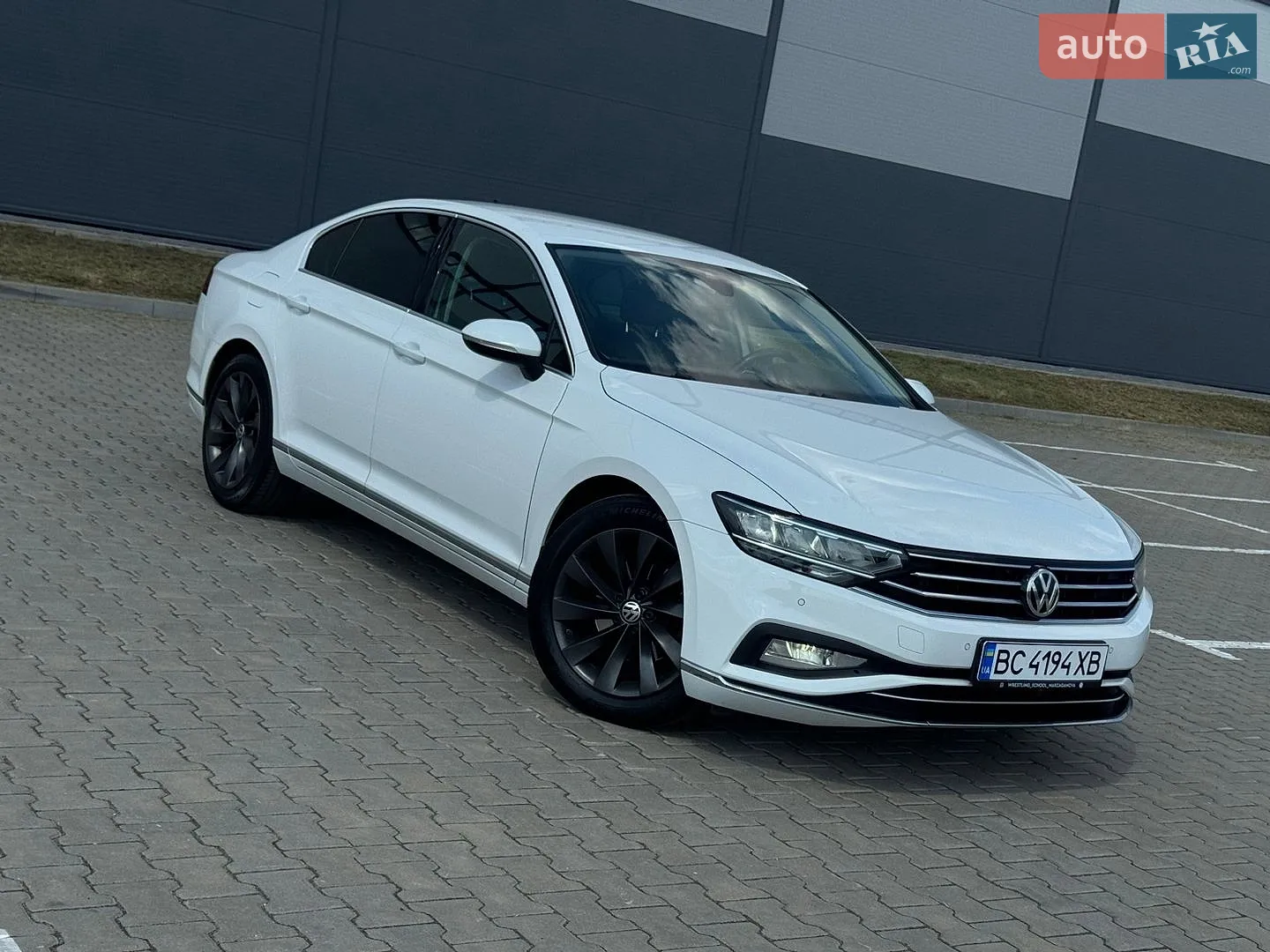 2020 Volkswagen Passat - мініатюра 3