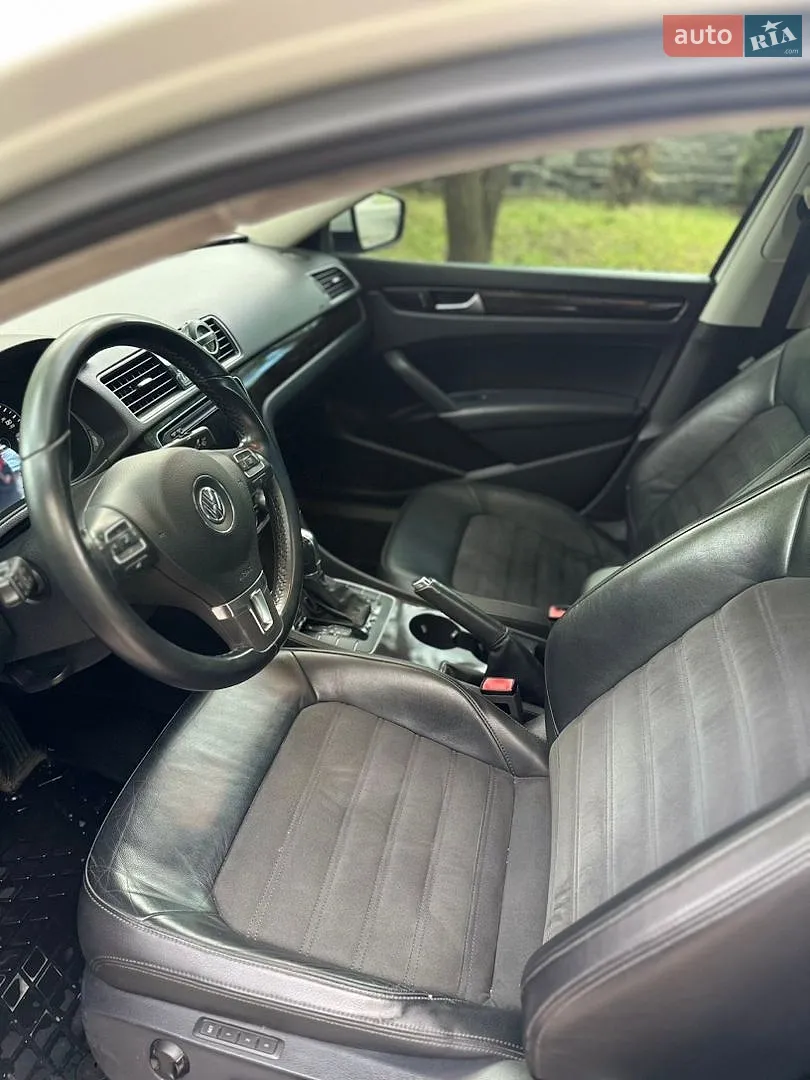 2014 Volkswagen Passat - мініатюра 19