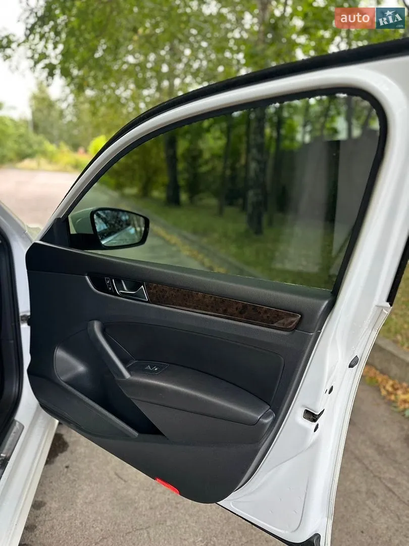 2014 Volkswagen Passat - мініатюра 23