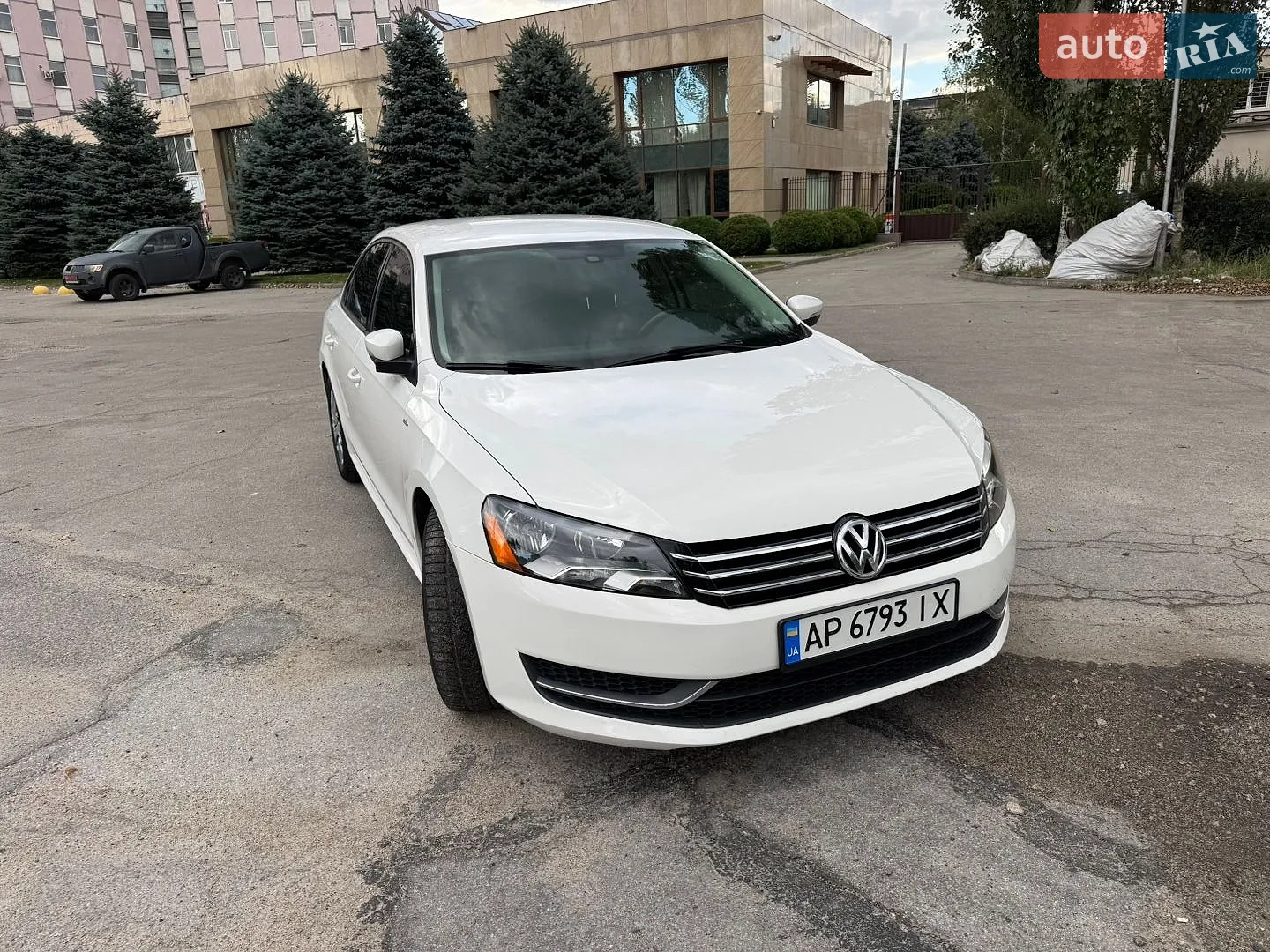 2013 Volkswagen Passat - мініатюра 3