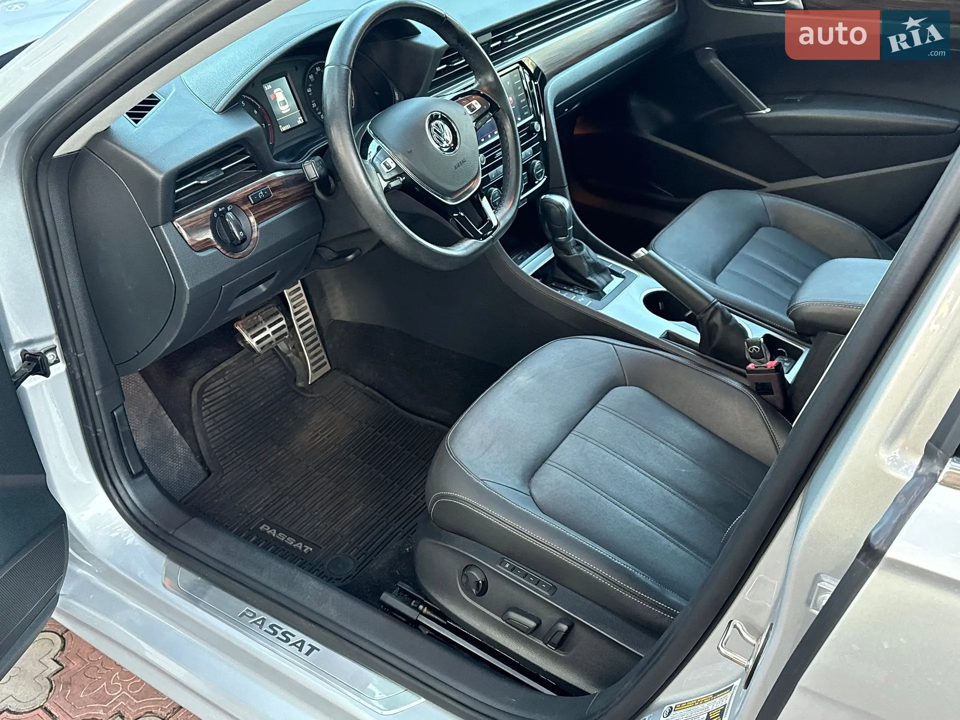 2020 Volkswagen Passat - мініатюра 9