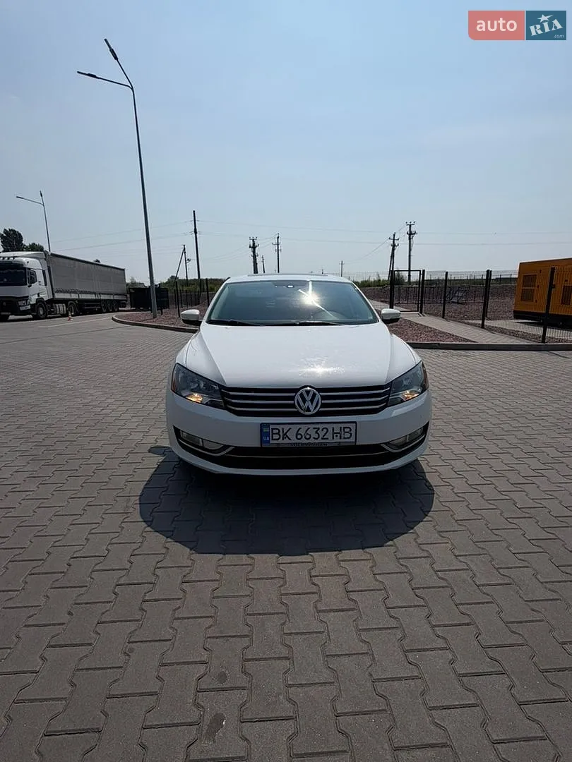 2013 Volkswagen Passat - мініатюра 7