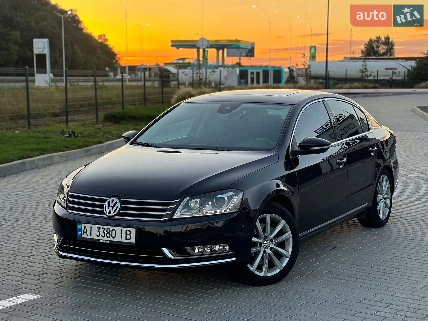 2012 Volkswagen Passat - фото 1
