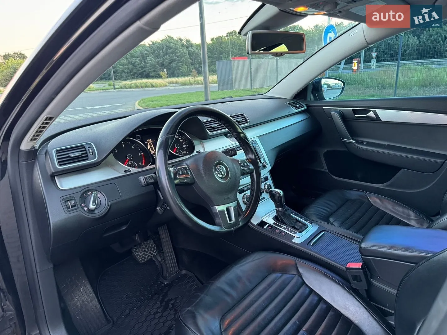 2012 Volkswagen Passat - мініатюра 12