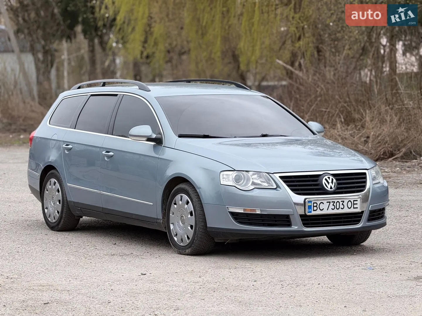 2010 Volkswagen Passat - мініатюра 3