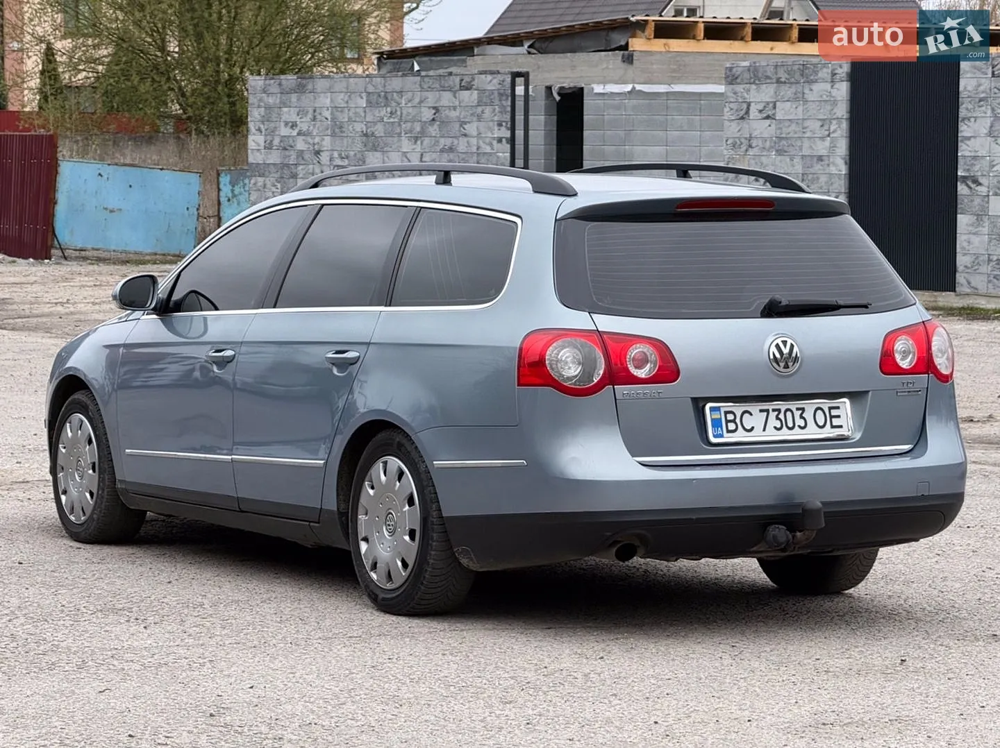 2010 Volkswagen Passat - мініатюра 4