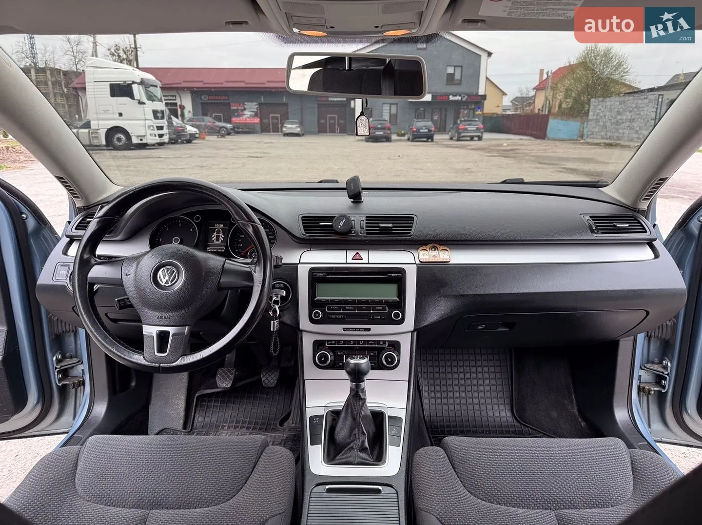 2010 Volkswagen Passat - мініатюра 8