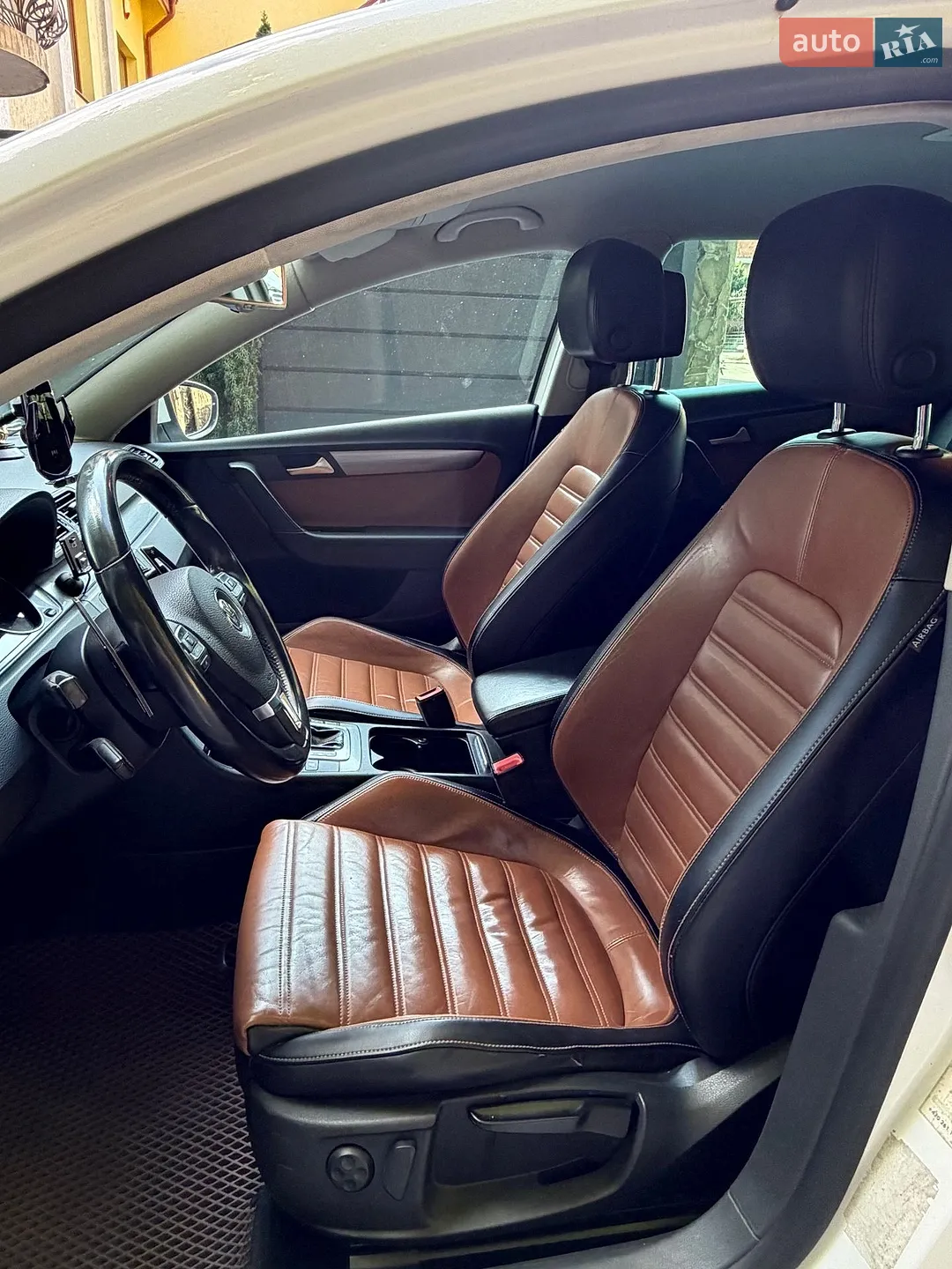 2011 Volkswagen Passat - мініатюра 28