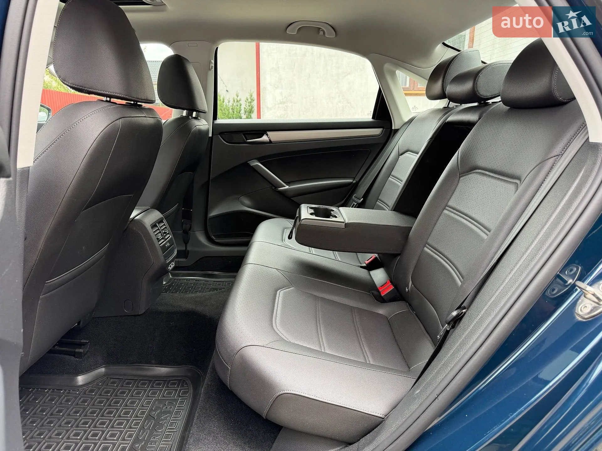 2021 Volkswagen Passat - мініатюра 28