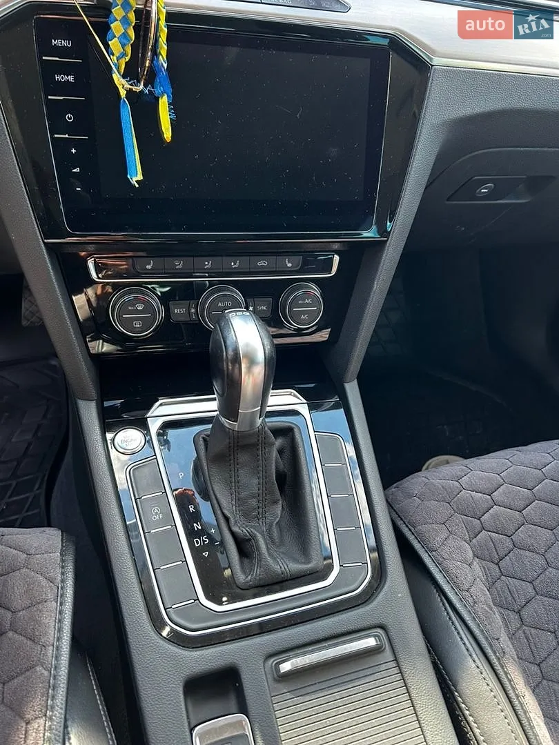 2019 Volkswagen Passat - мініатюра 5
