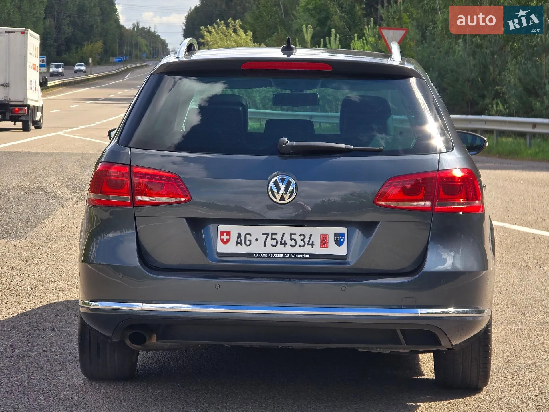 2011 Volkswagen Passat - мініатюра 5
