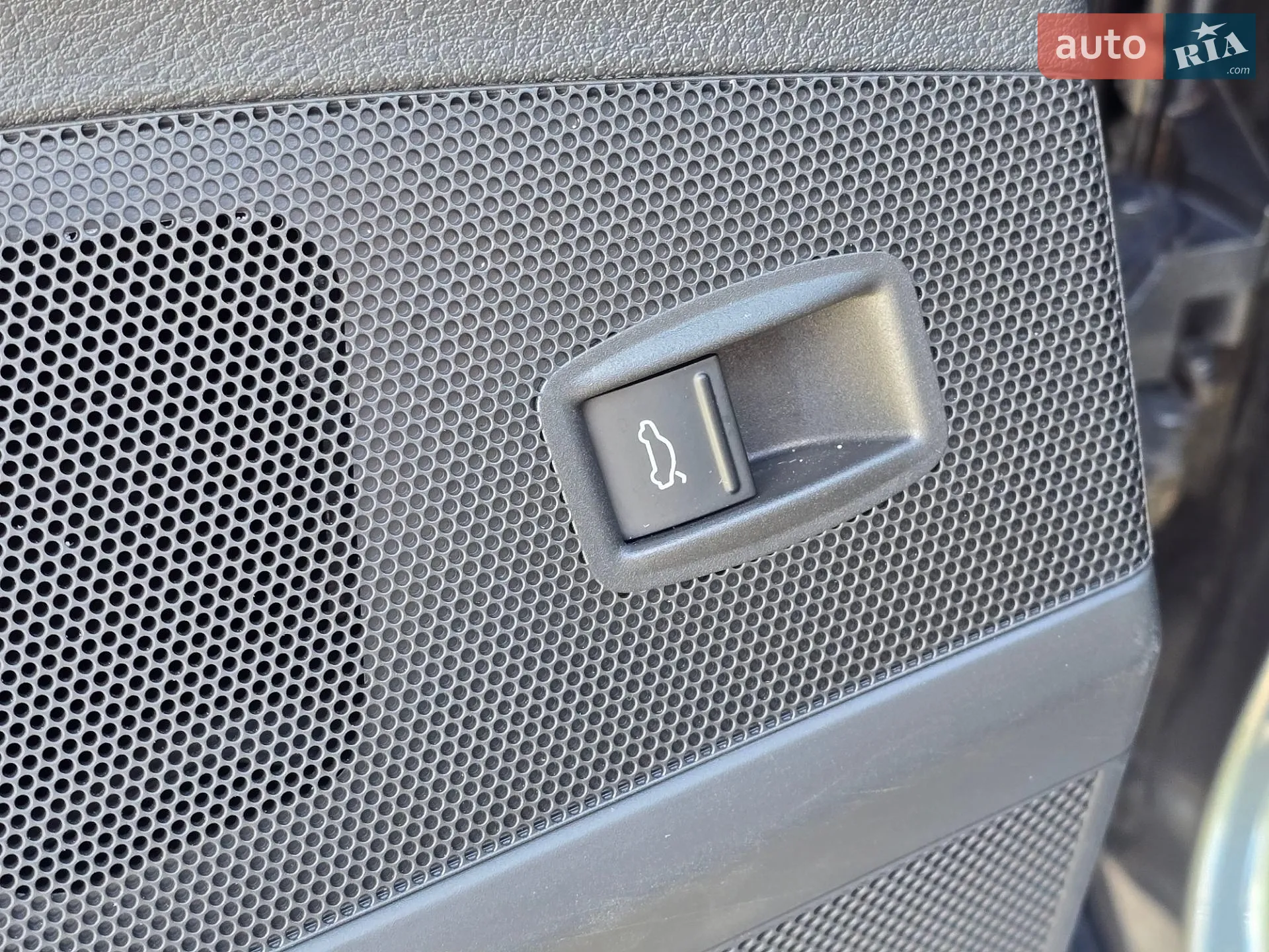 2011 Volkswagen Passat - мініатюра 24