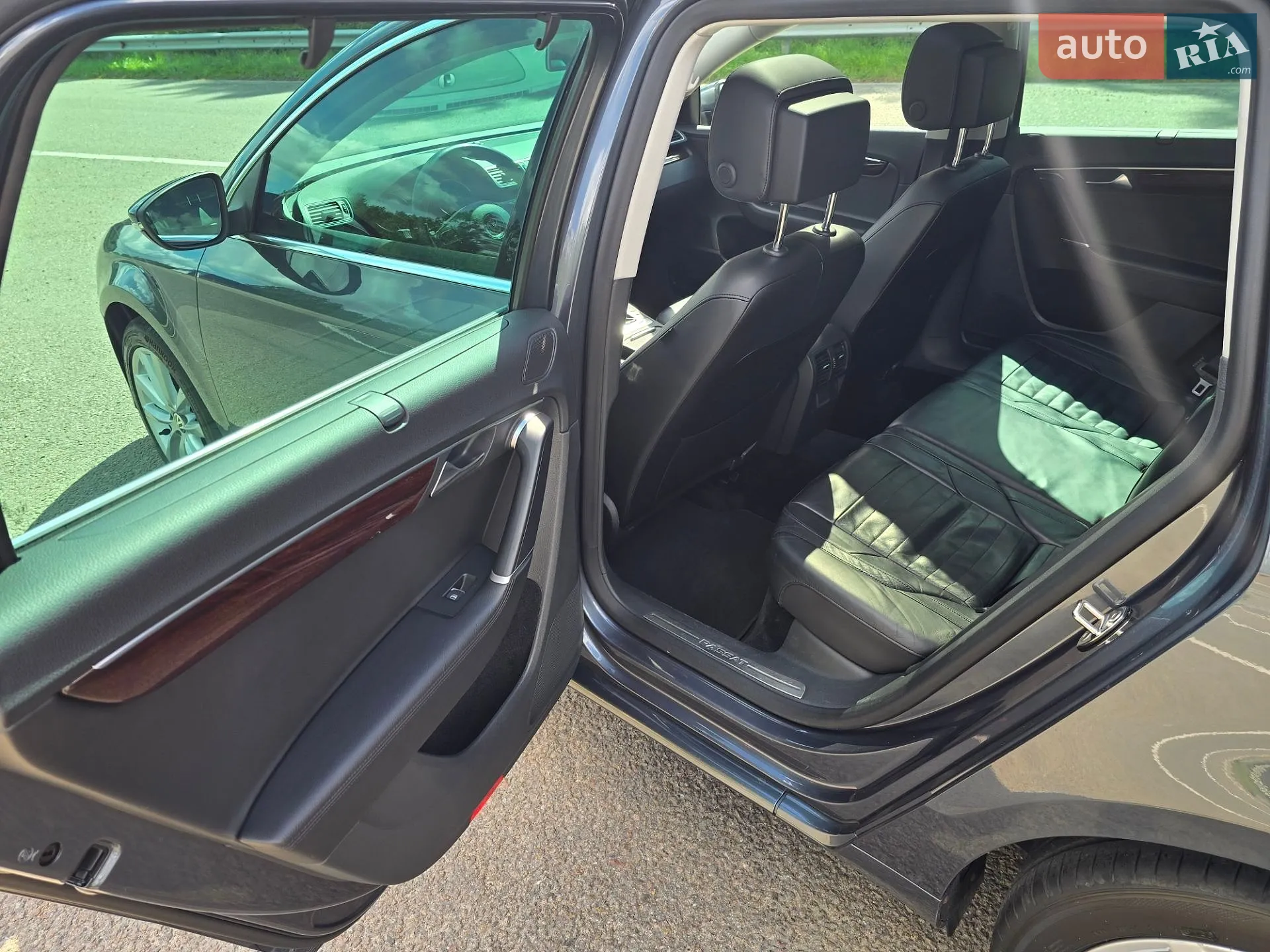 2011 Volkswagen Passat - мініатюра 33