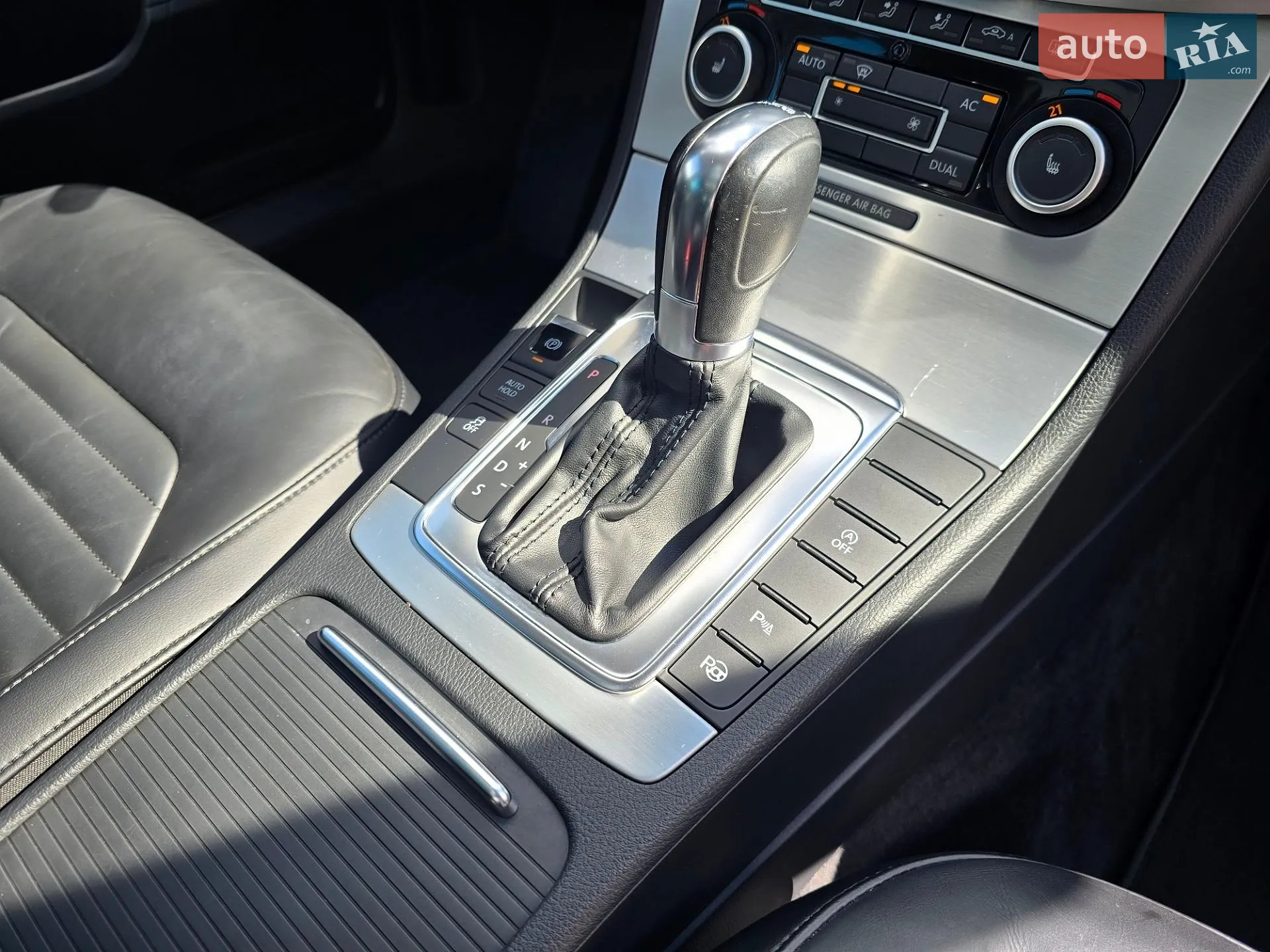 2011 Volkswagen Passat - мініатюра 49