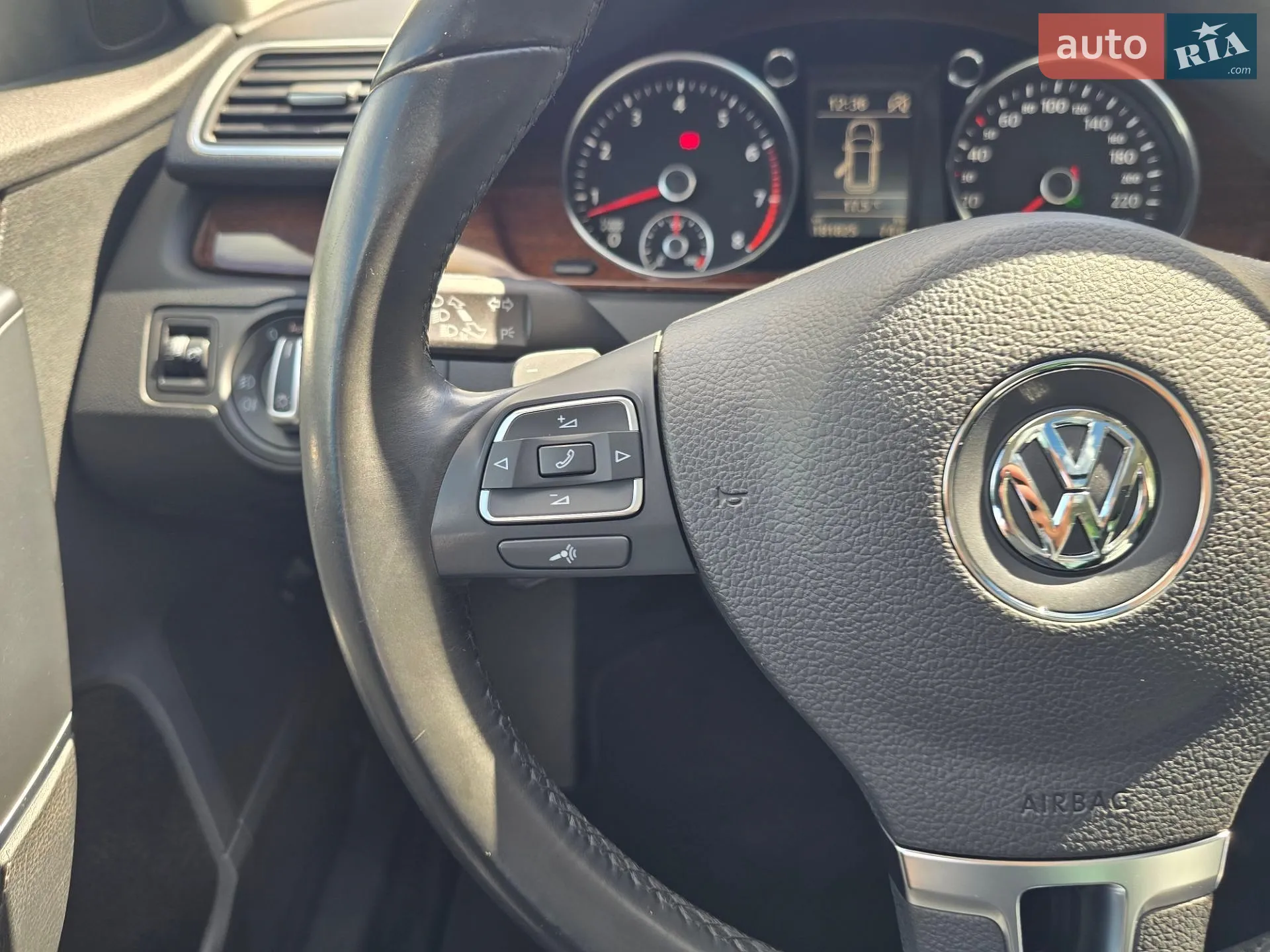 2011 Volkswagen Passat - мініатюра 54