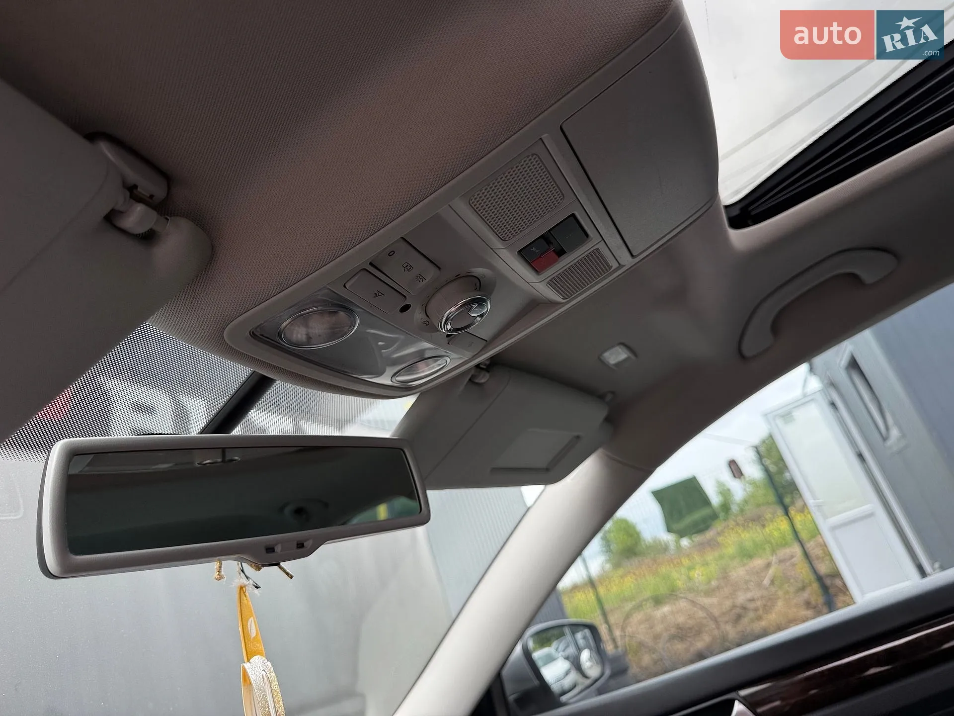 2014 Volkswagen Passat - мініатюра 25