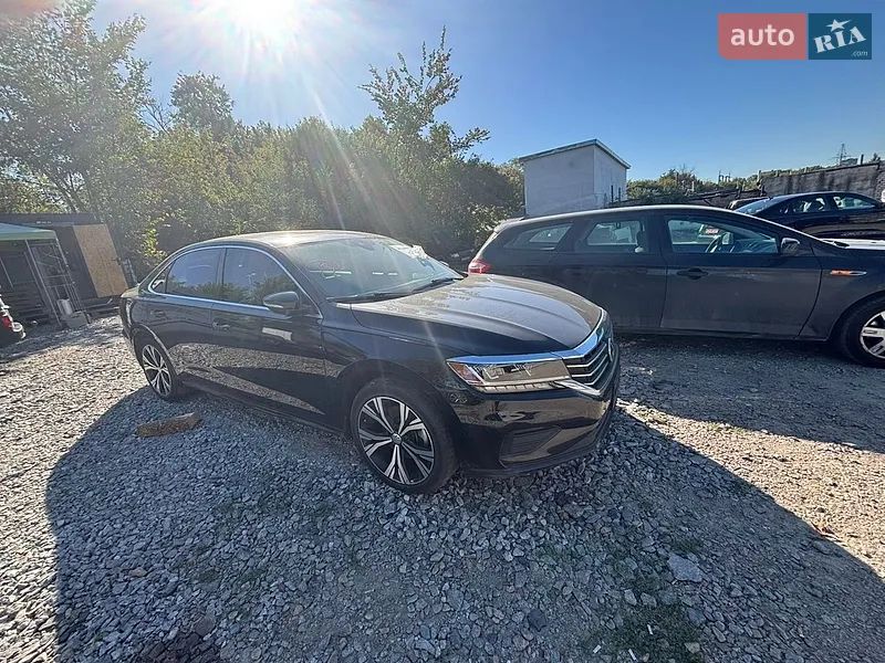 Volkswagen Passat 2021