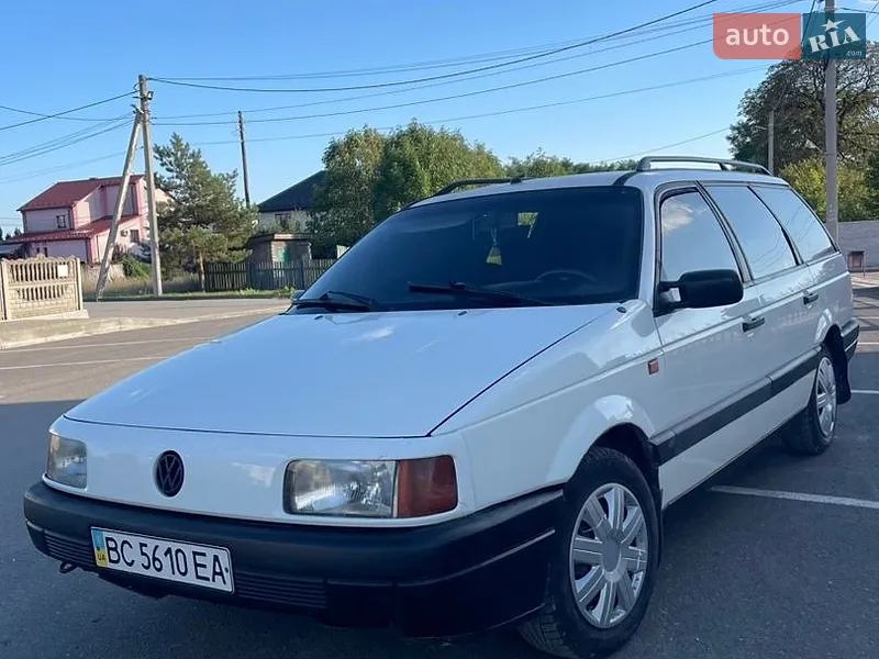 Volkswagen Passat 1992