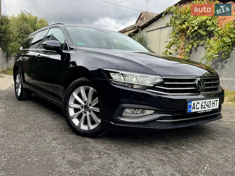 Volkswagen Passat 2022