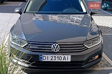Універсал Volkswagen Passat 2016 в Івано-Франківську