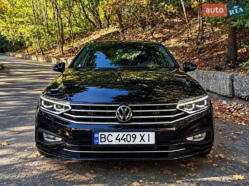 Volkswagen Passat 2023