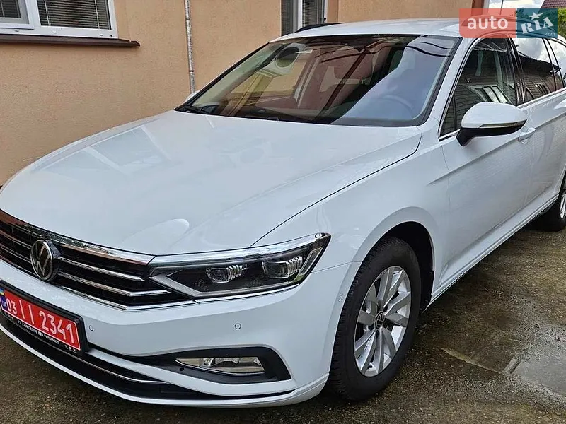 Volkswagen Passat 2023