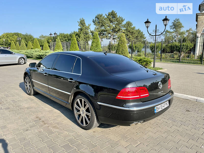 Седан Volkswagen Phaeton 2009 в Ізмаїлі