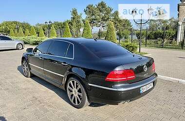 Седан Volkswagen Phaeton 2009 в Ізмаїлі