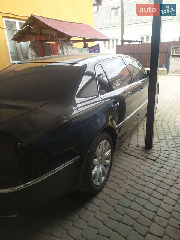 Седан Volkswagen Phaeton 2004 в Херсоне