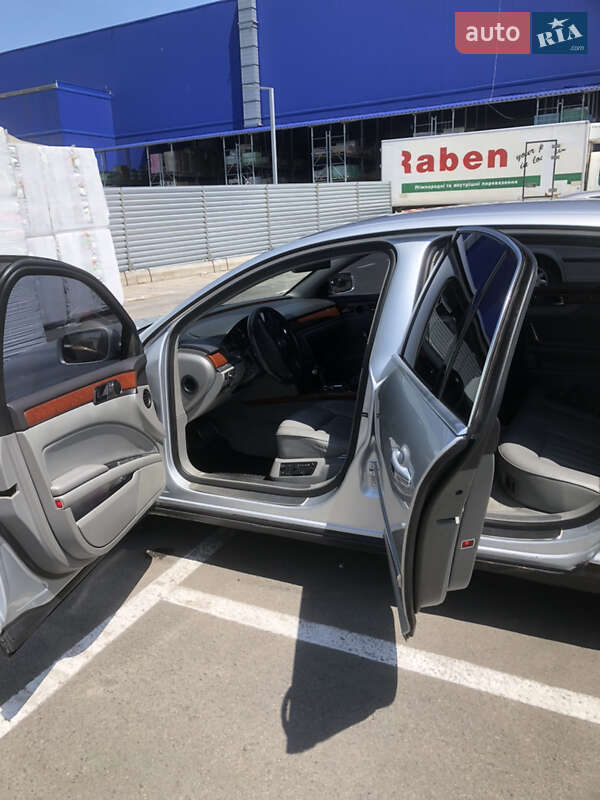 Седан Volkswagen Phaeton 2005 в Дніпрі