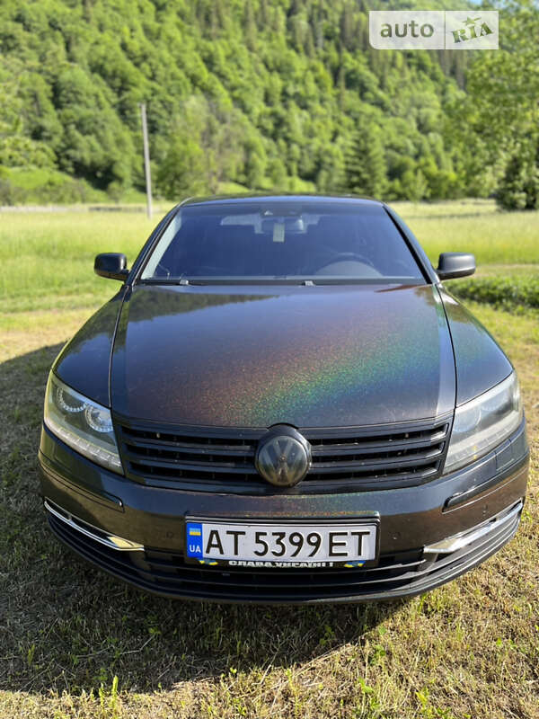 Седан Volkswagen Phaeton 2010 в Івано-Франківську