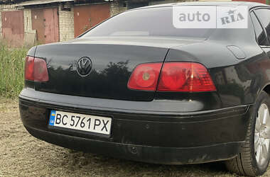 Седан Volkswagen Phaeton 2002 в Львове