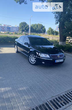 Седан Volkswagen Phaeton 2005 в Одессе