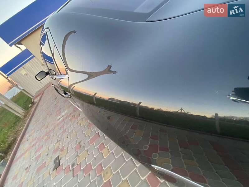 Седан Volkswagen Phaeton 2006 в Виннице