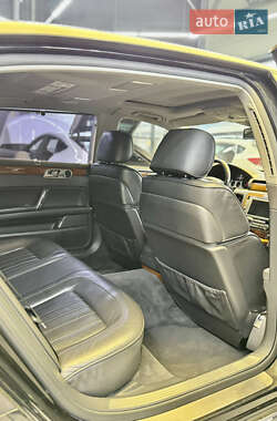 Седан Volkswagen Phaeton 2010 в Чернівцях