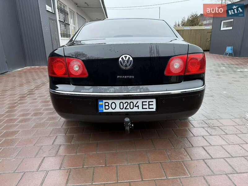 Седан Volkswagen Phaeton 2005 в Бучаче