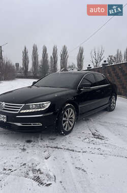 Седан Volkswagen Phaeton 2011 в Луцьку