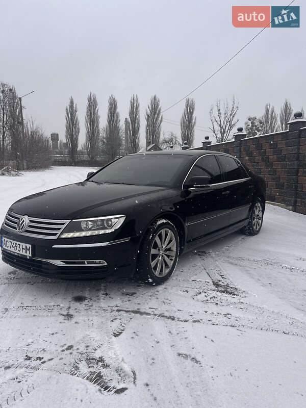 Седан Volkswagen Phaeton 2011 в Луцке