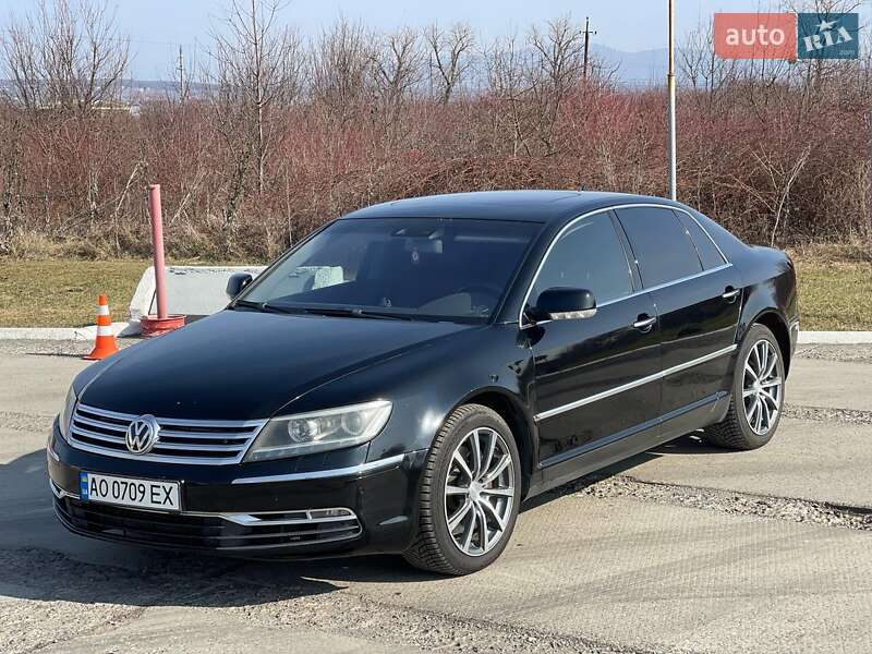 Седан Volkswagen Phaeton 2009 в Ужгороде