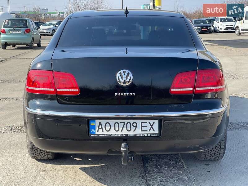 Седан Volkswagen Phaeton 2009 в Ужгороде