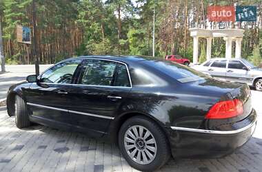 Седан Volkswagen Phaeton 2004 в 