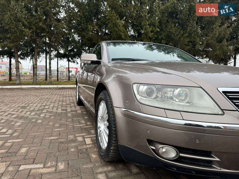 Седан Volkswagen Phaeton 2008 в Рівному